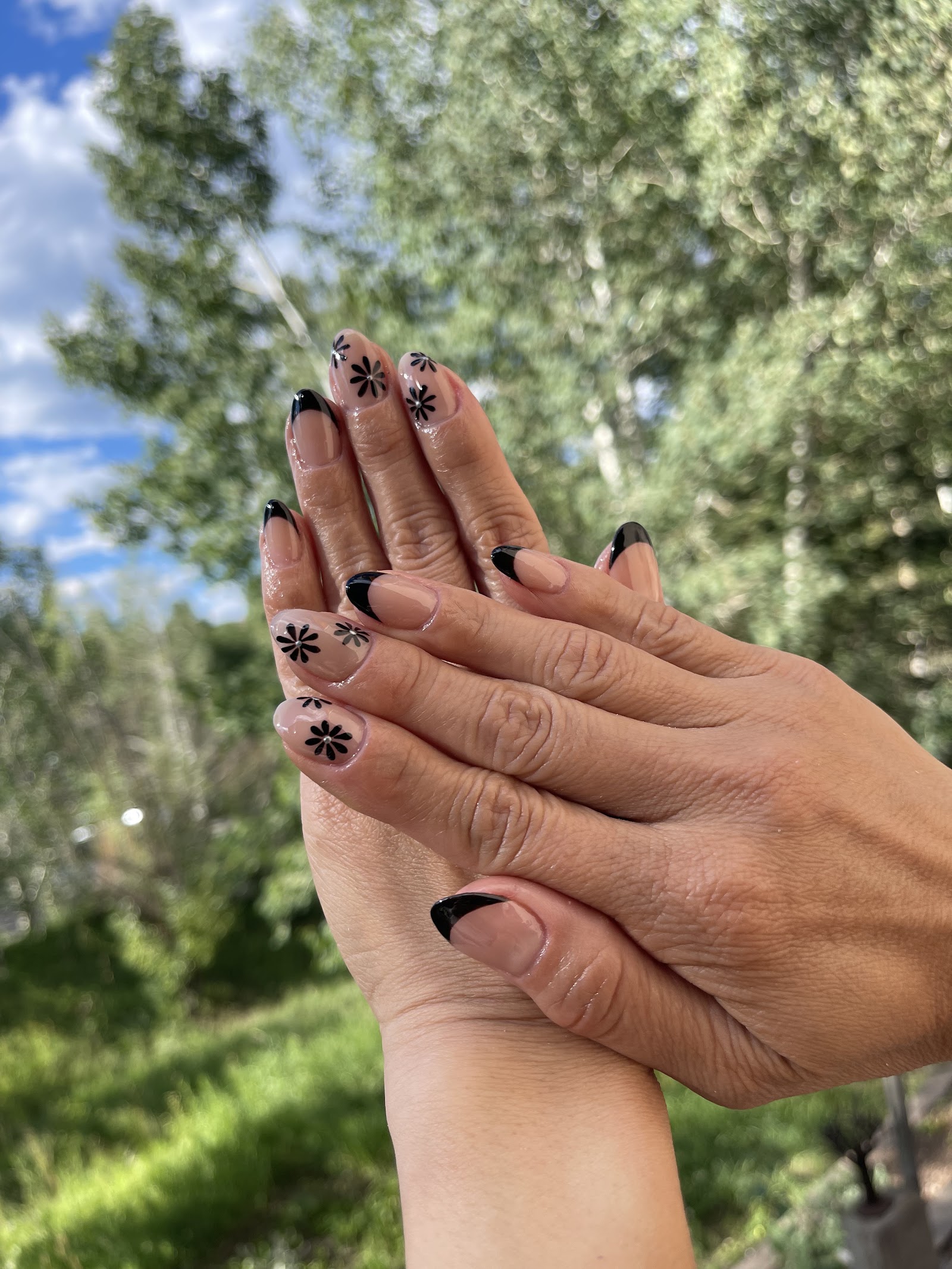 Aspen Luxe Nail Bar nail photo 6